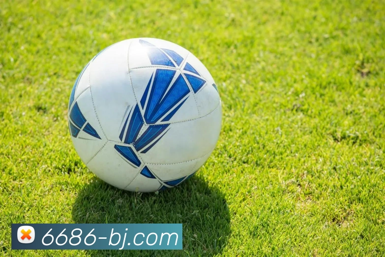 达米安利拉德引领新时代控卫风潮展现领袖气质与关键时刻统治力